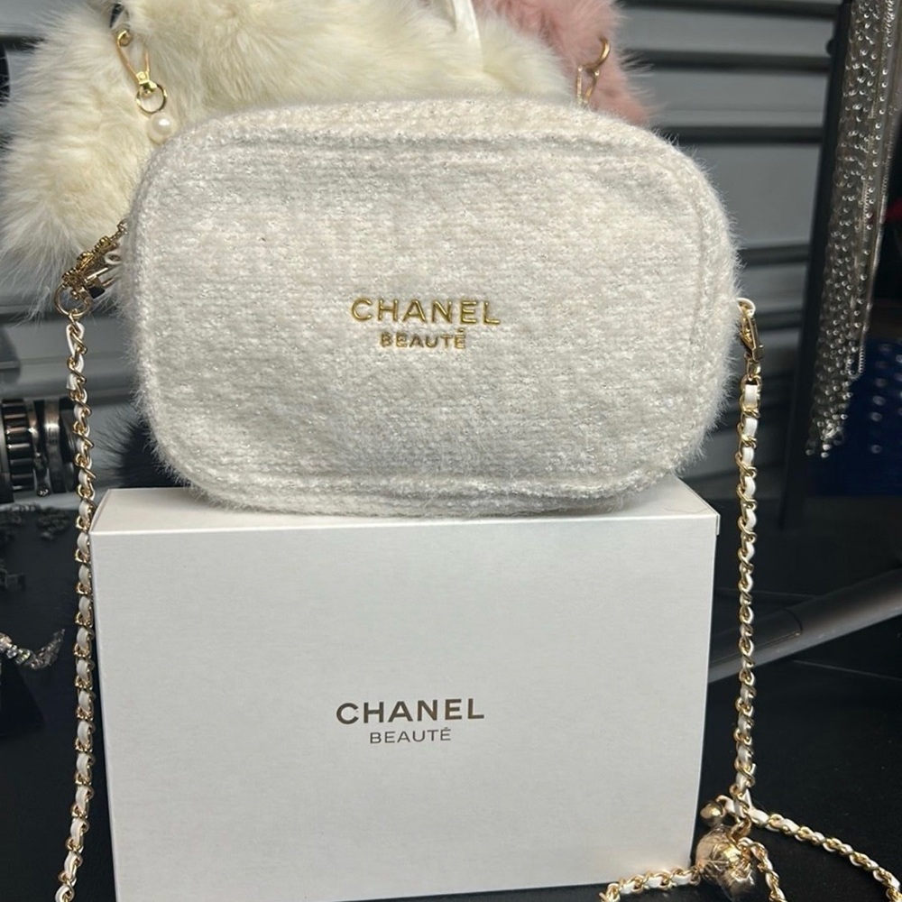 Chanel Beauté Cream Crossbody Bag